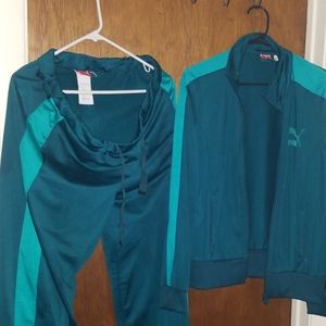 Womens puma lifestlye track suit green